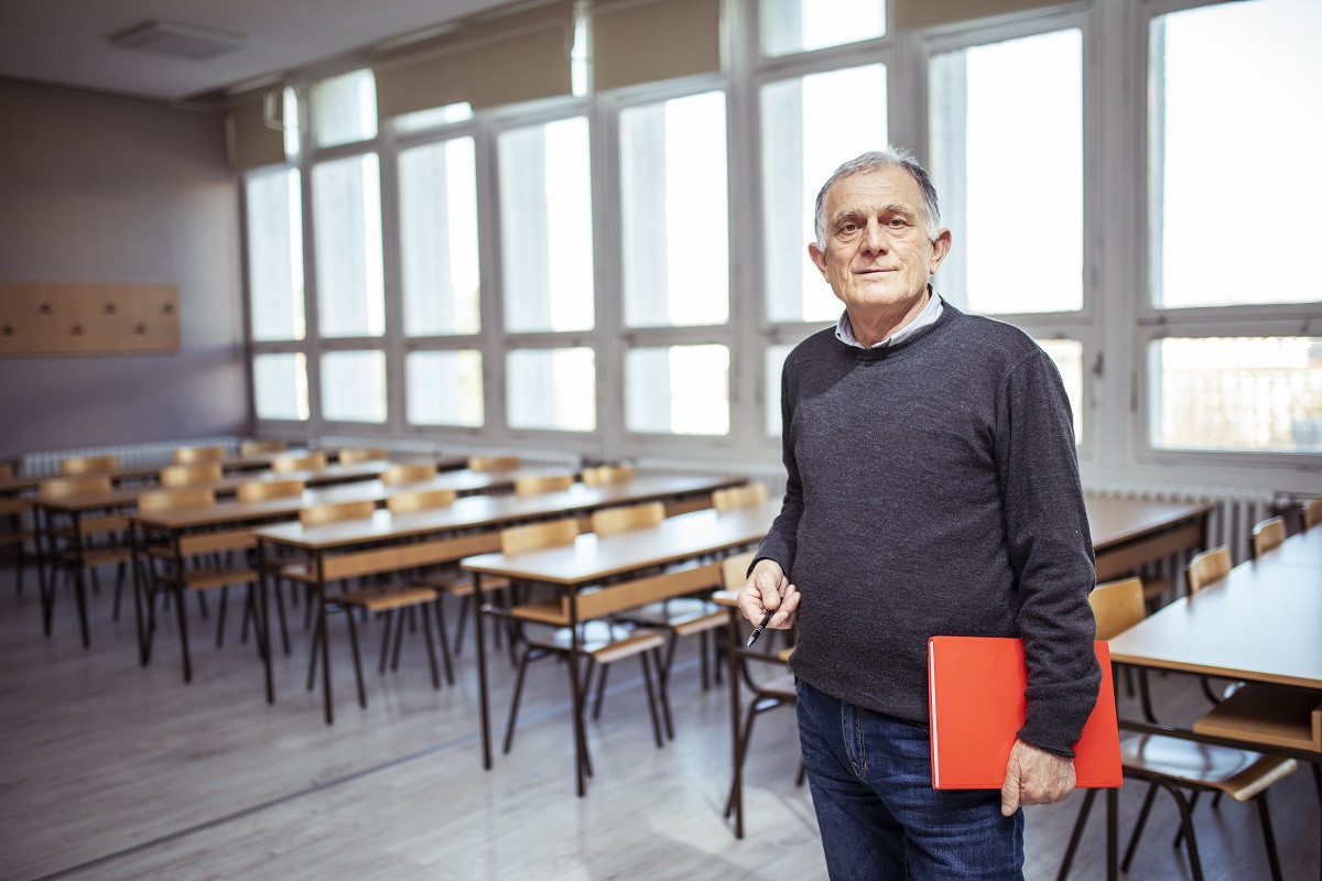 Aftrek scholingsuitgaven onbevoegde docent op leeftijd